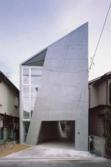 House Folded / Alphaville Architects - 独立住宅