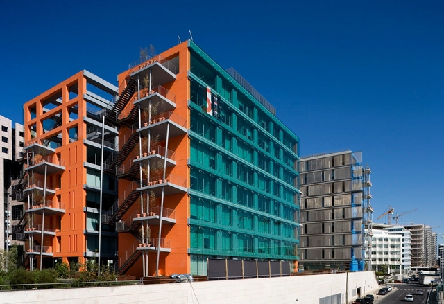 Flashback: Mar Mediterrâneo & Mar Vermelho Office Buildings / IDF - Ideias do Futuro - Office Buildings, Facade