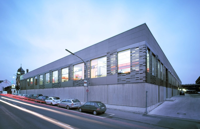 S170 Seilerhoefe / trint + kreuder d.n.a - Refurbishment, Facade