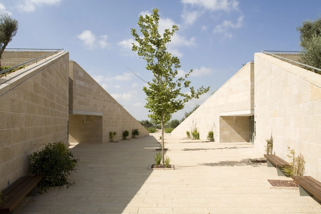 Ramat Hanadiv Visiting Center / Ada Karmi-Melamede Architects - Visitor Center, Garden, Facade