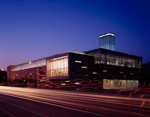 The Gary Comer Youth Center / John Ronan Architects - Youth Center, Facade