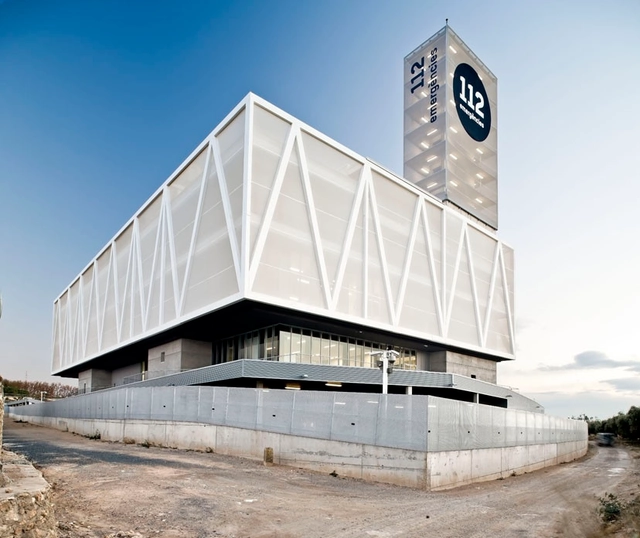 112 Reus / ACXT - Public Architecture, Facade