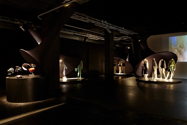 Fin Noir / Aino Kavantera and Federica Capitani - 展陈建筑