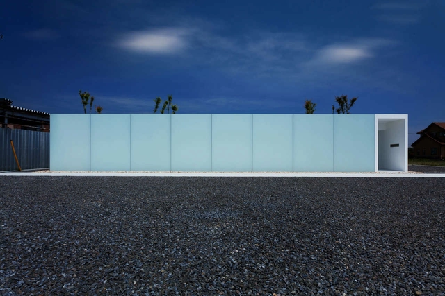 Luminous House / Shinichi Ogawa & Associates - Houses, Facade