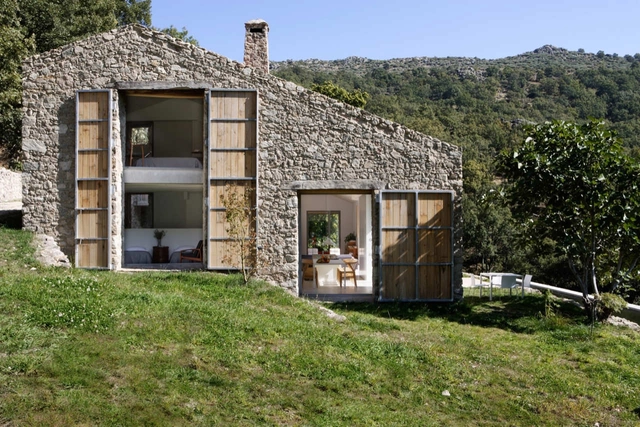 Extremadura 乡村住宅 / Ábaton Arquitectura - 适应性利用