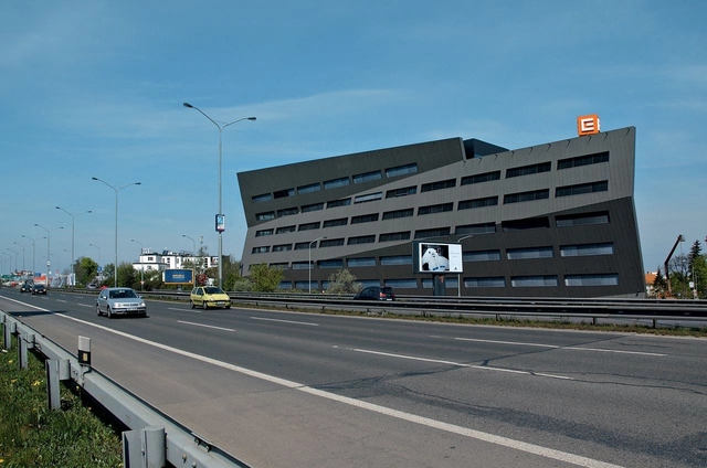 Office Building E / Aulík Fišer Architects - Offices