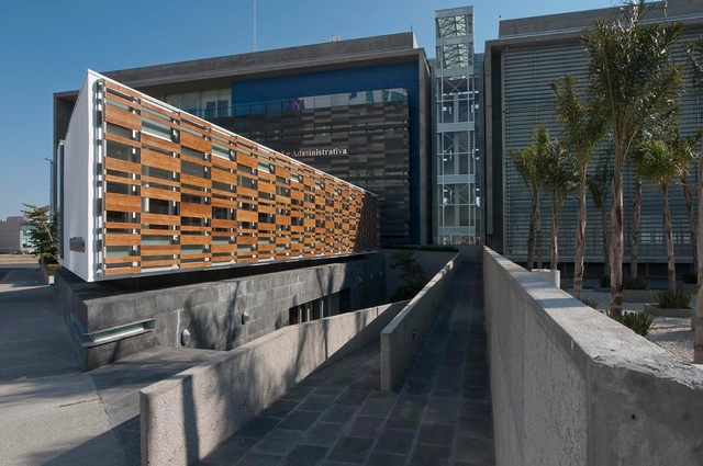Room For Justice / Mauricio García Cué - Government , Facade, Handrail