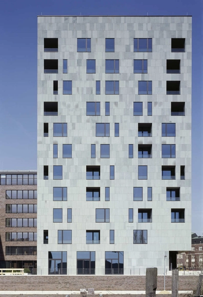 Hamburg Brooktorkai / ACPV ARCHITECTS Antonio Citterio Patricia Viel - Mixed Use Architecture