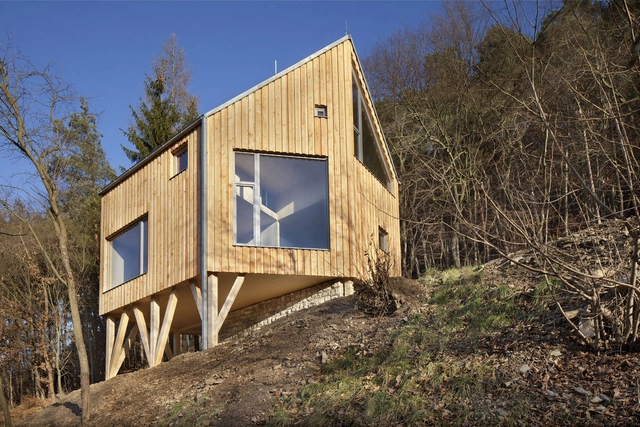 Family House In Zbecno / A.LT Architekti - Houses