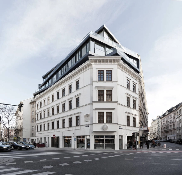 Margaretenstrase 9 住宅加建 / Josef Weichenberger Architects - 更新项目