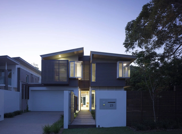 Sunshine Beach Pool House / Bark Design Architects - 独立住宅