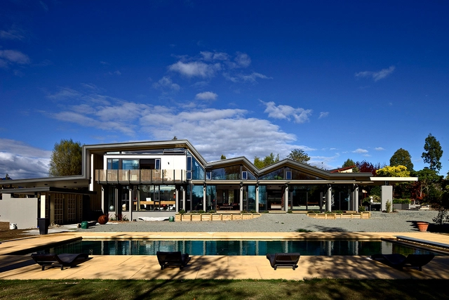 山形住宅 / Irving Smith Jack Architects - 独立住宅