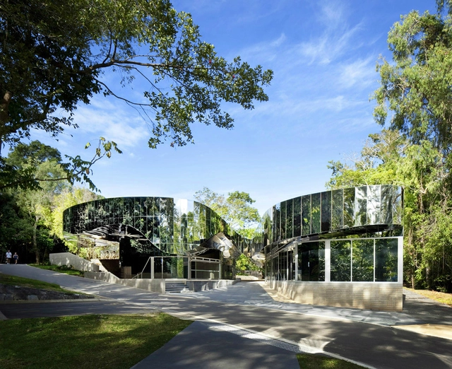 Cairns Botanic Gardens Visitors Centre / Charles Wright Architects - Visitor Center, Garden, Facade, Arch