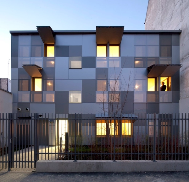 10 Logements Paris / RMDM Architectes - Apartments, Fence, Facade
