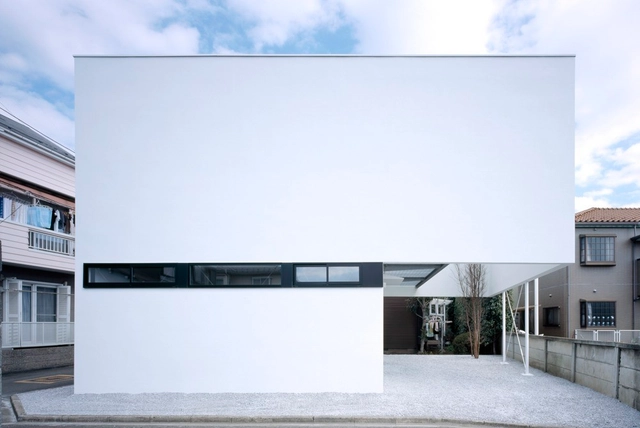 RING / APOLLO Architects &amp; Associates - Houses, Facade