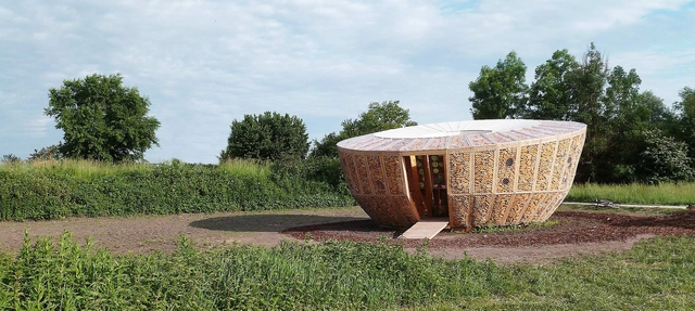 阿尔萨斯平原上的小屋  / StAndré-Lang Architectes - 景观装置