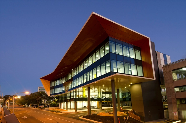 Flinders Centre for Innovation in Cancer / Woodhead - 医学实验室