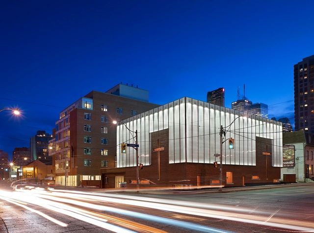 Salvation Army Harbour Light / Diamond Schmitt Architects - Facade, Cityscape