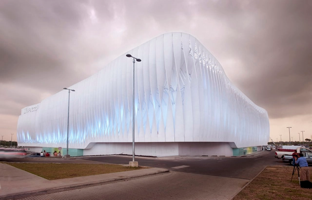 Fachada Liverpool / Iñaki Echeverria - Museum, Facade