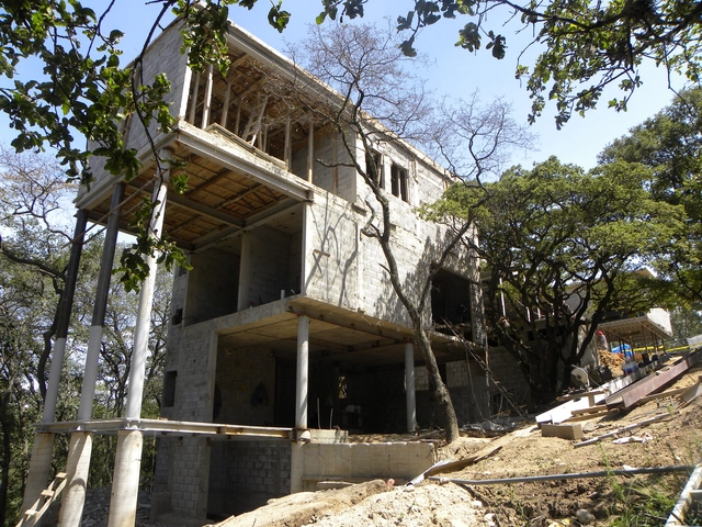 En Construcción: Revillagigedo / sobrado + ugalde - Casas, Fachada