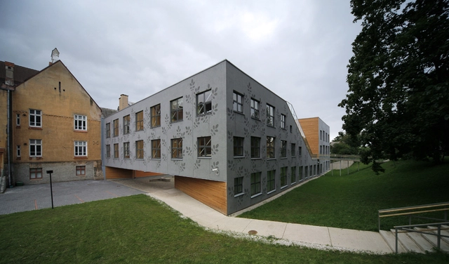 爱沙尼亚 Tartu Kesklinna 学校扩建 / Salto AB - 其他教育设施
