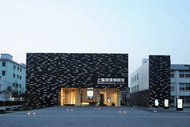 Shanghai Museum of Glass / logon | urban.architecture.design - Museums & Exhibit 