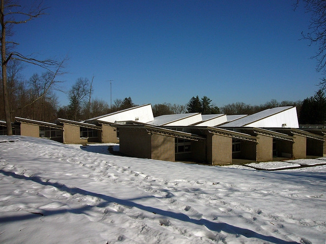 AD经典: John W. Chorley小学 / Paul Rudolph - 小学及初中