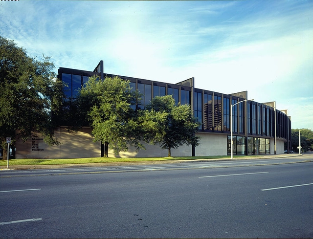 AD Classics: The Museum of Fine Arts Houston / Ludwig Mies van der Rohe - Exterior Photography, Museum, Facade