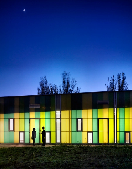 Nursery in the Park / Santiago Carroquino  + Ignacio Grávalos Lacambra + Patrizia Di Monte - Other Facilities, Facade