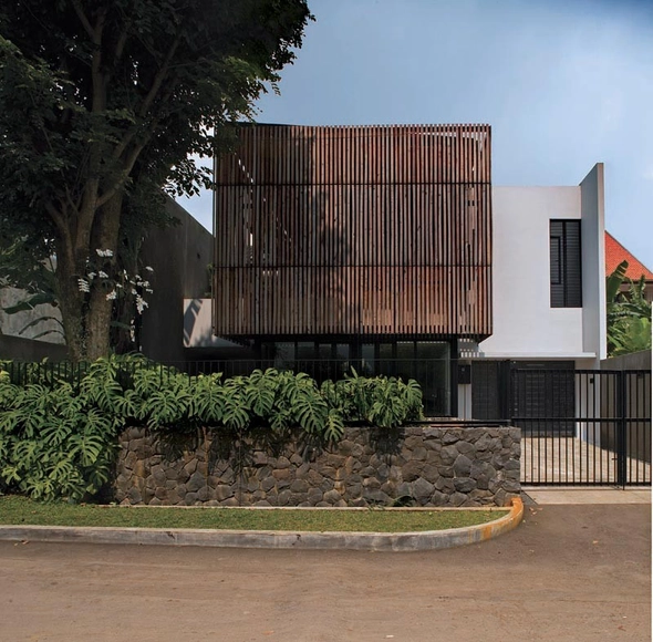 Wood Box House / Indra Tata Adilaras - Houses, Facade, Fence