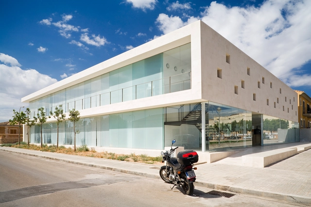 Centro Cultural en Son Ferriol / Jordi Herrero & Sebastián Escanellas - Learning, Facade