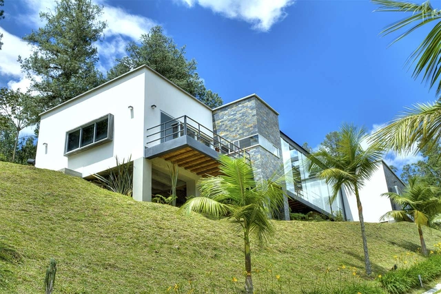 Casa del Árbol / David Ramirez - Casas, Jardín, Fachada, Escaleras