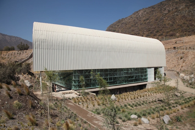 Central Hidroeléctrica Guayacán / Pedro Pérez y Asociados - Planta De Energía, Fachada