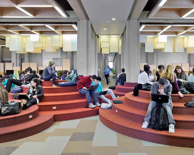 York University Learning Commons / LGA Architectural Partners - University