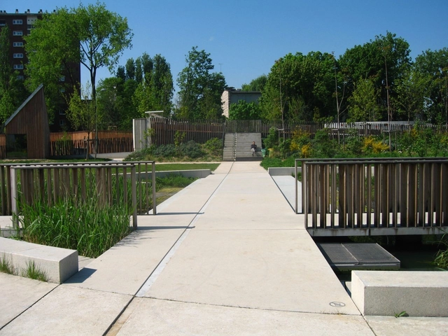 Jardin Serge Gainsbourg / Matthieu Gelin & David Lafon Architecte - Park, Garden, Facade