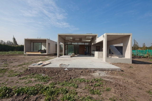 En Construcción: Casa Stacchetti / Chauriye & Simpson Arquitectos - Casas, Fachada