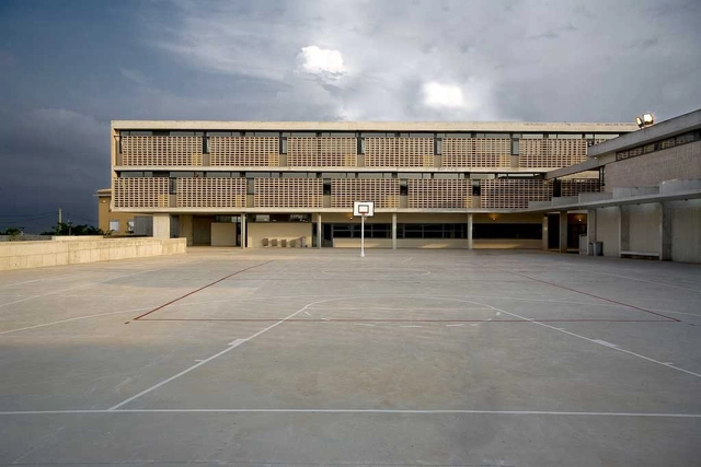 CEIP de MURO / BB Arquitectes - 高等教育设施
