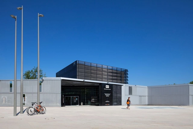 图书馆大M / Atelier d'architecture King Kong - 文化建筑