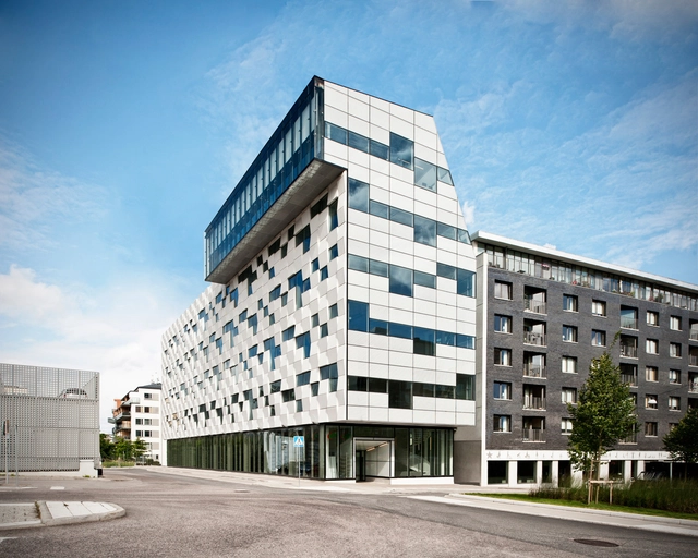 Mältaren 办公楼 / Rosenbergs Arkitekter - 办公设施