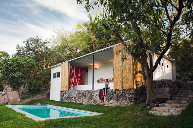 Casa D? / 2puntocero arquitectura - Casas, Jardín, Fachada, Puerta