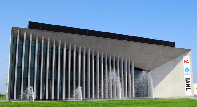 Instituto del Agua de Nuevo León / LeNoir & Asoc. Estudio de Arquitectura - Edificios Institucionales, Fachada