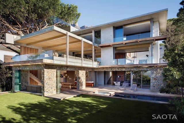 Glen 2961 / SAOTA - Casas