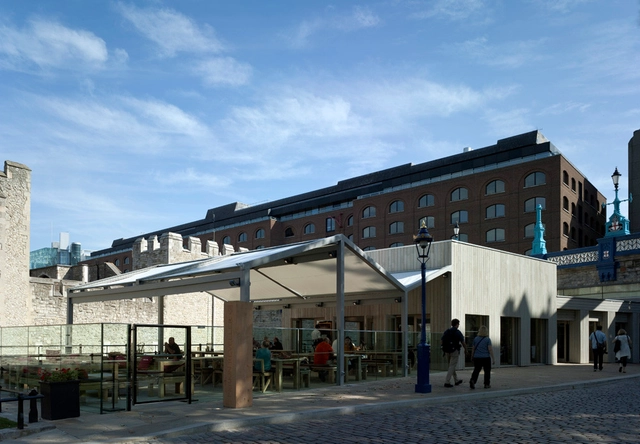 伦敦塔码头餐厅/ Tony Fretton Architects - 咖啡馆