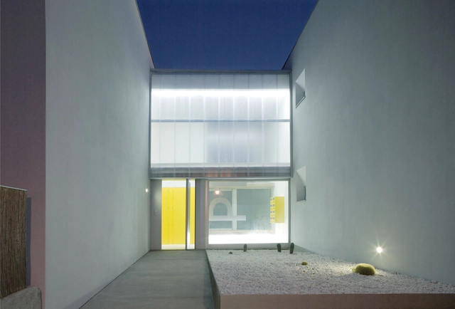 27 VPO 住宅 / Equipo Olivares Arquitectos - 住宅