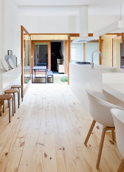 Reforma Casa de Pueblo  / Studio GGA - Casas, Fijación Vigas