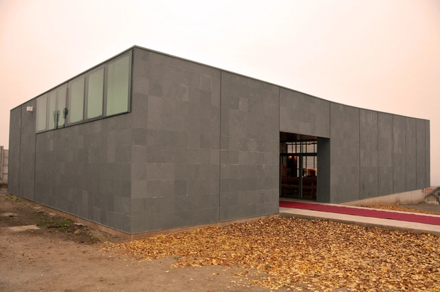 Capilla Nuestra Señora de Fátima / Nicolás Quezada - Iglesia, Fachada