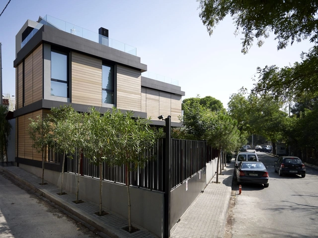 Single Family House in Kifisia / Spacelab Architects - Houses, Facade, Fence