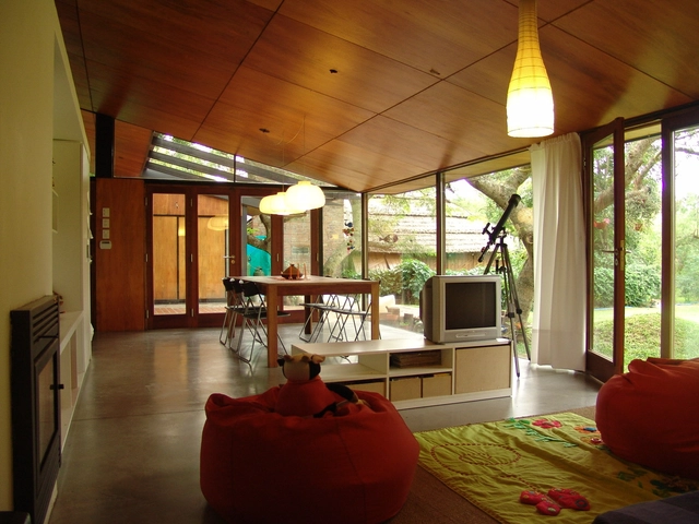 Vivienda Paschetta&Cavallero / Paschetta&Cavallero Arquitectos - Casas, Cocina, Puerta, Fijación Vigas, Mesas, Sillas