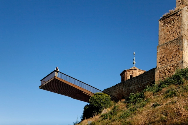 Plaza Mayor de Almazán / CH+QS arquitectos - Espacio Público