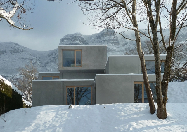 Villa préfabriqué in Collonges / Pierre-Alain Dupraz - Casas